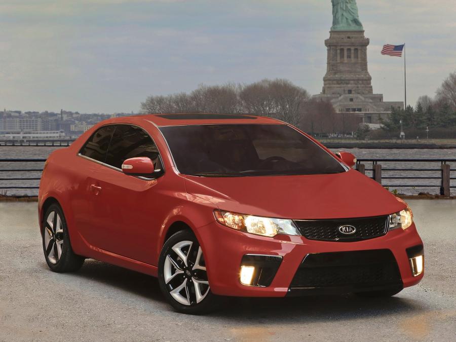  Kia Forte Koup 2009 года  (фото 53 из 169)